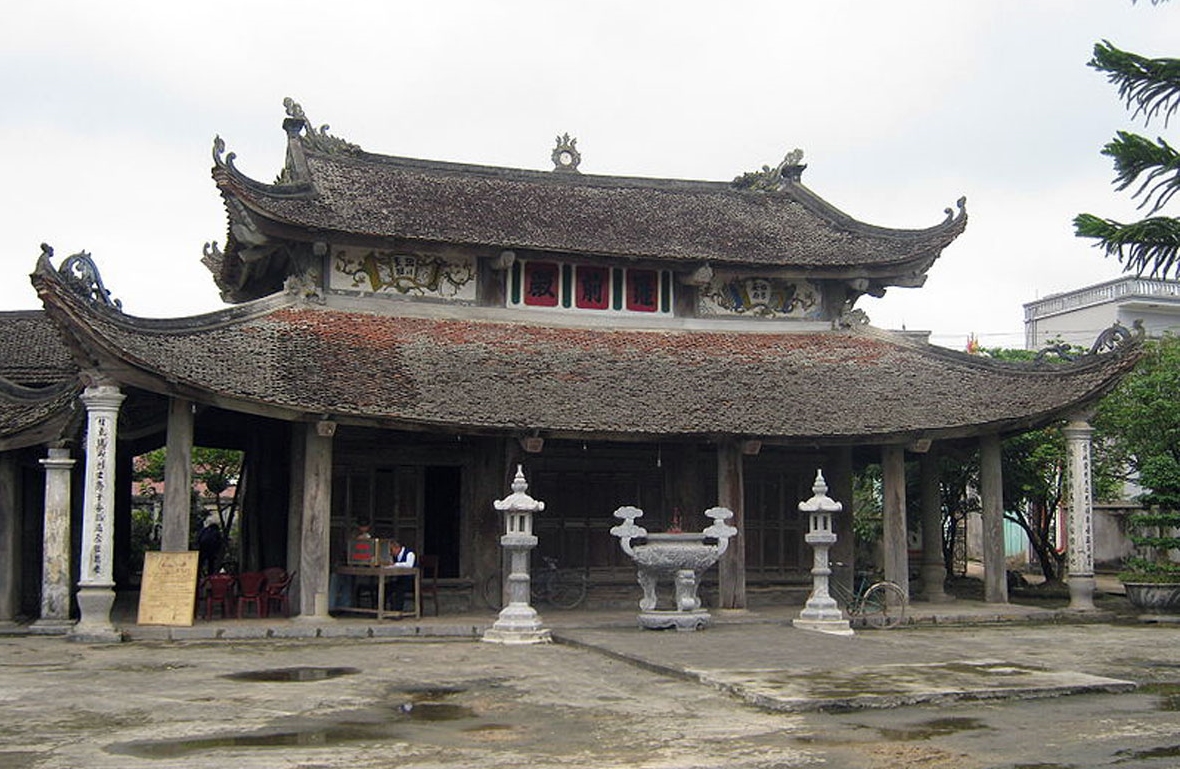 ベトナムの村の集会所「ディン」とは